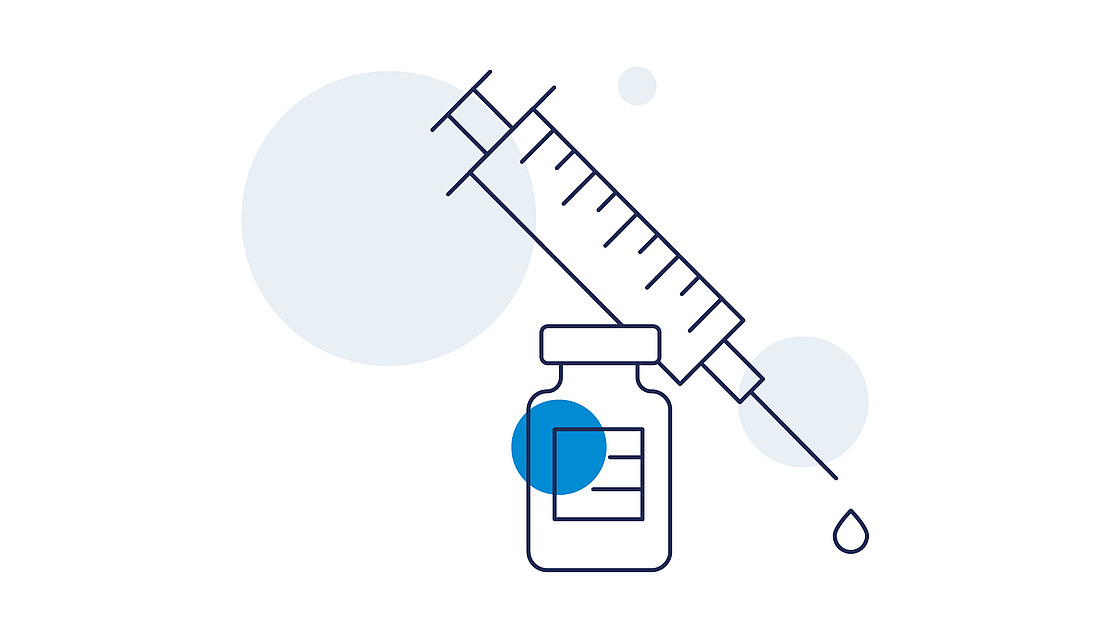 Abbildung einer Spritze über einem Impfstofffläschchen, mit einem Tropfen an der Nadelspitze und abstrakten blauen Kreisen im Hintergrund.